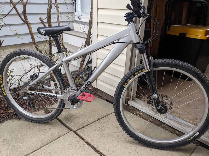 btwin mountain bike orange