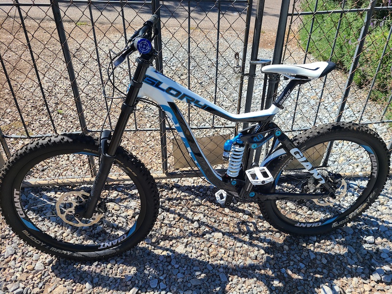 2013 giant glory 2