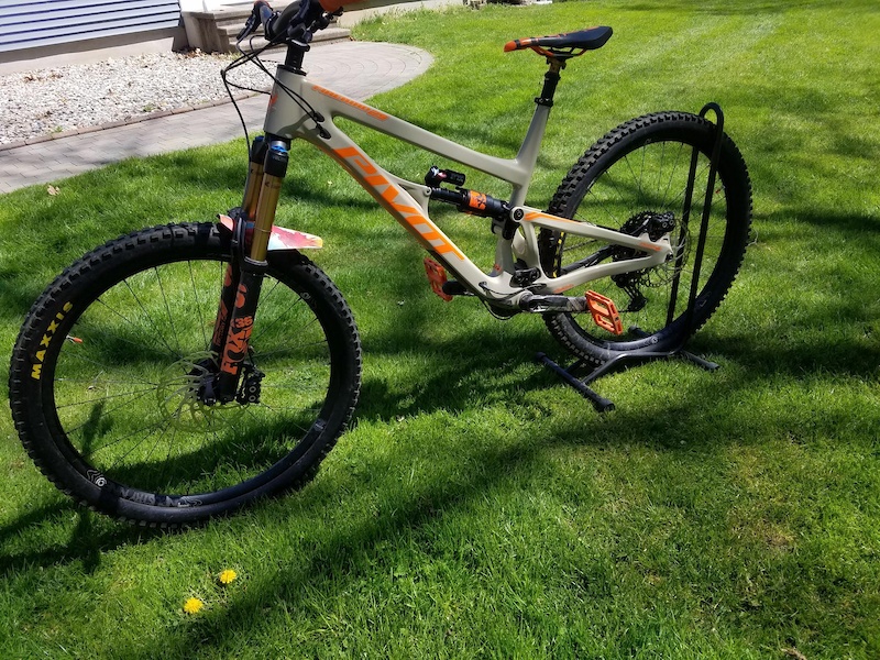 pivot 29er