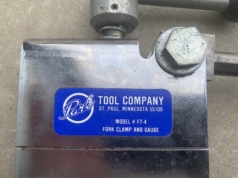 Park Tool FT4 Fork clamp & gauge For Sale