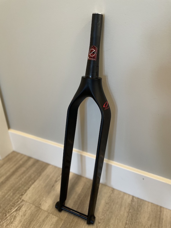 Niner carbon best sale mtb fork