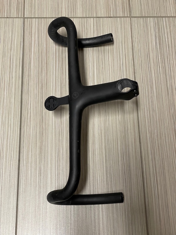 2020 Roval Alpinist Cockpit - carbon bar stem combo For Sale