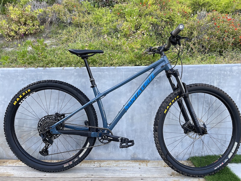 2022 Santa Cruz Chameleon Medium For Sale