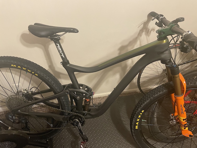 giant trance carbon 2020