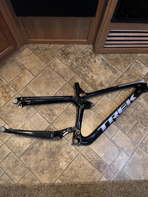 2019 2018 Trek Remedy 9.8 FRAME ONLY For Sale