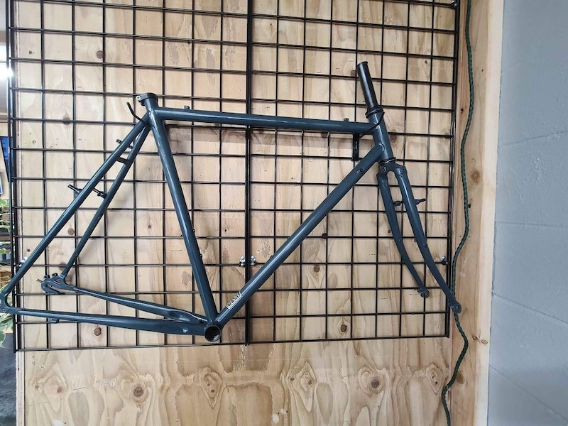 cube stereo 160 frame