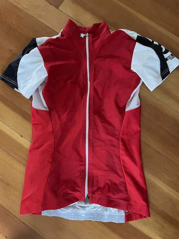 assos jersey