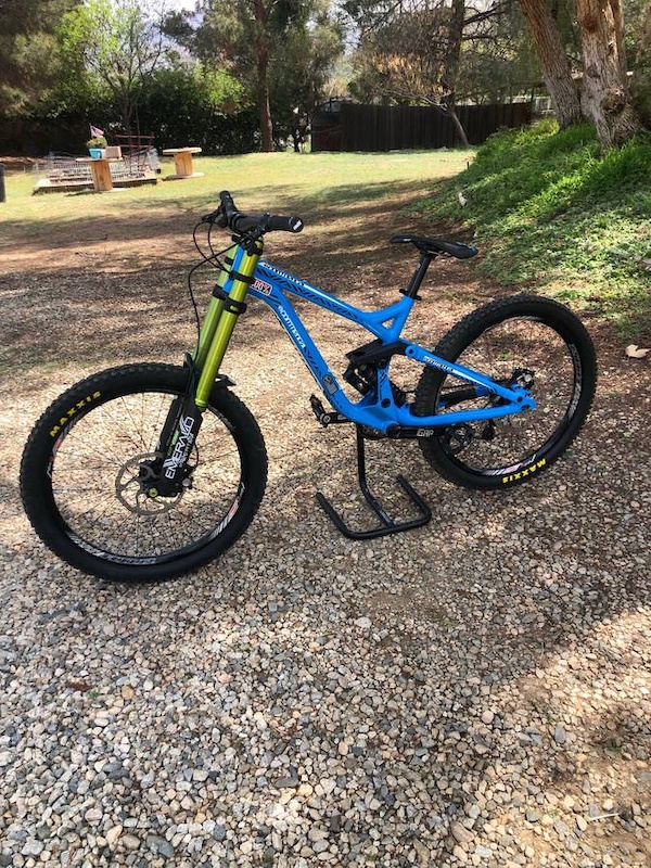 commencal supreme v3 2012