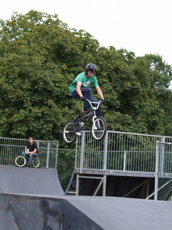 Me (Chad) at Cowes Skate Park in Isle of Wight, United Kingdom - photo by chadpowell - Pinkbike