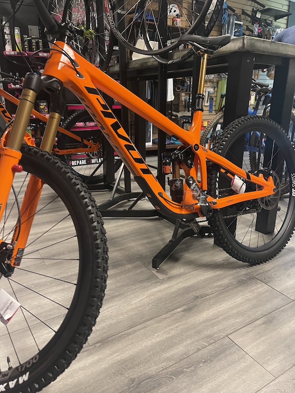 pivot firebird 29 pro x01