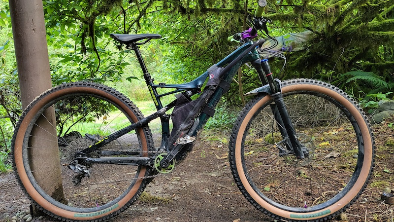 2018 Men's Camber Carbon Comp 1x - M - Specialized For Sale