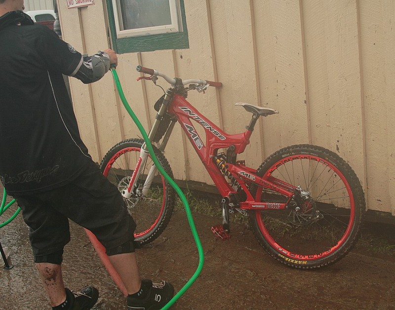 wash the bike after race.(not me)