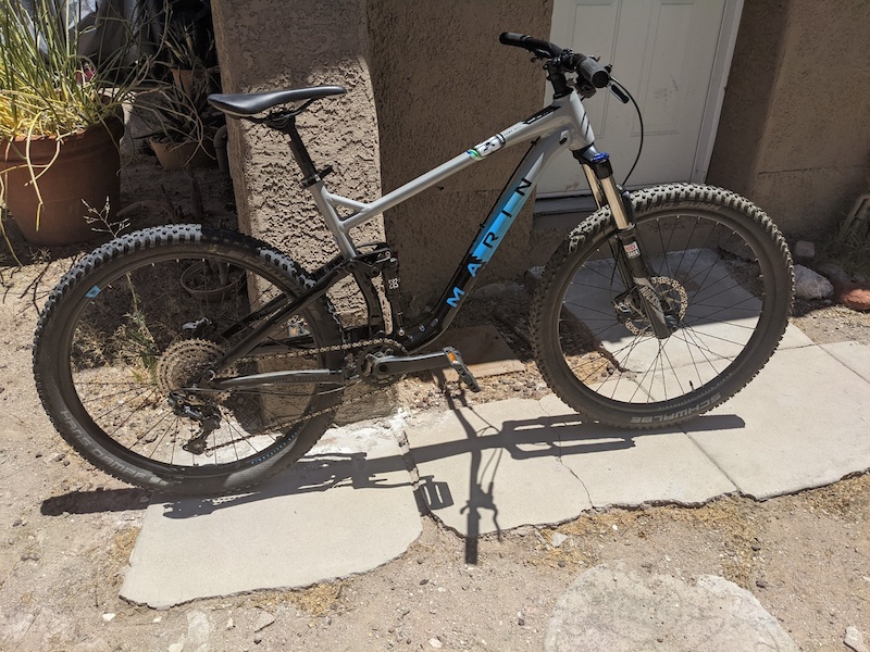 marin hawk hill 1 mountain bike