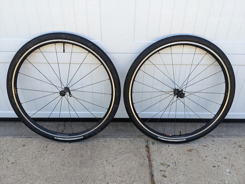 bontrager paradigm elite wheelset