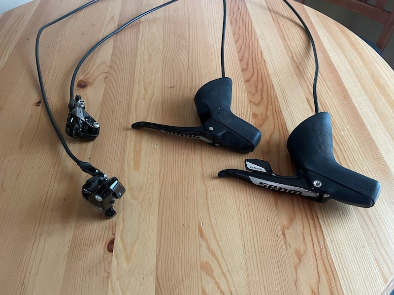 sram rival 1 hydraulic