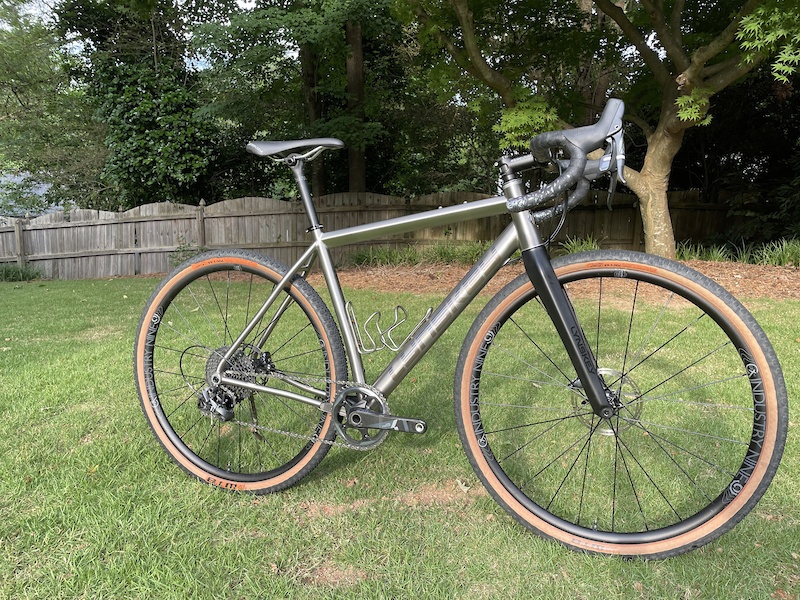 lynskey titanium gravel bike