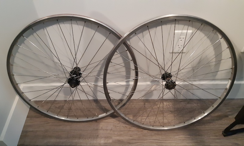 sun rims cr18 700c