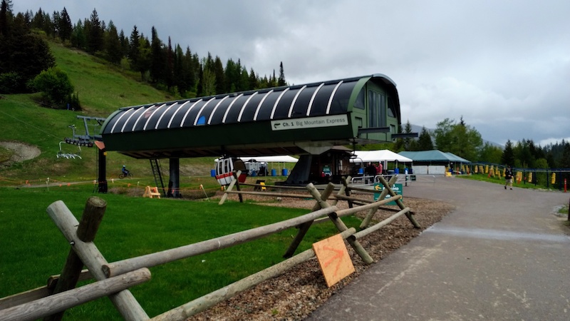 Big Mountain Express Quad Chair Skiing Trail - Whitefish