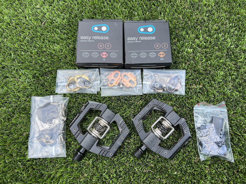 Crank Bros Mallet E Peddles & Three Cleat Sets For Sale
