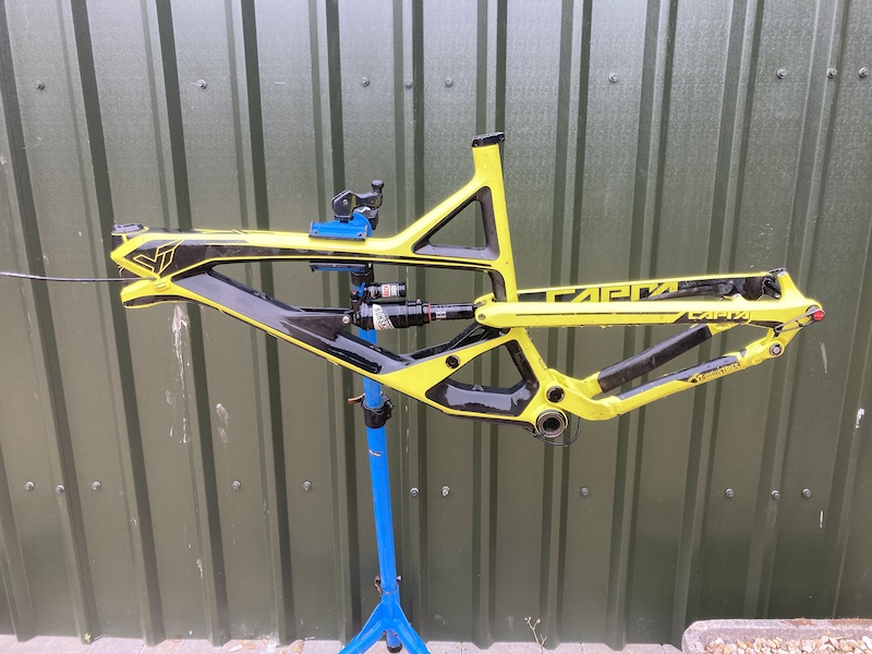 2017 Yt Capra carbon PRICE DROP For Sale