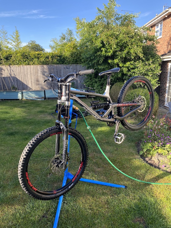 commencal furious 2019