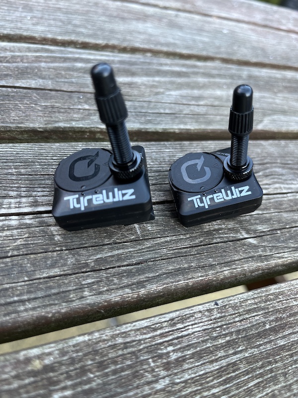 2022 Quarq Tyrewiz Air Pressure Sensors For Sale