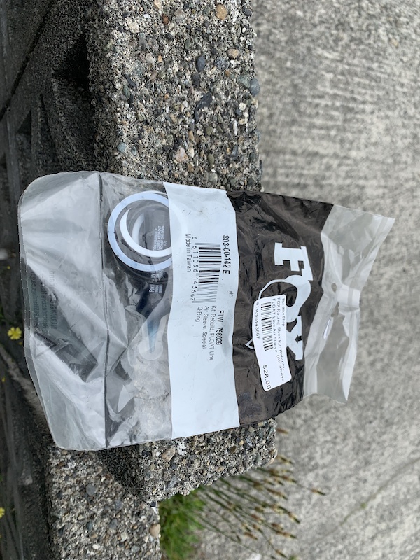 2021 Fox float service kit For Sale