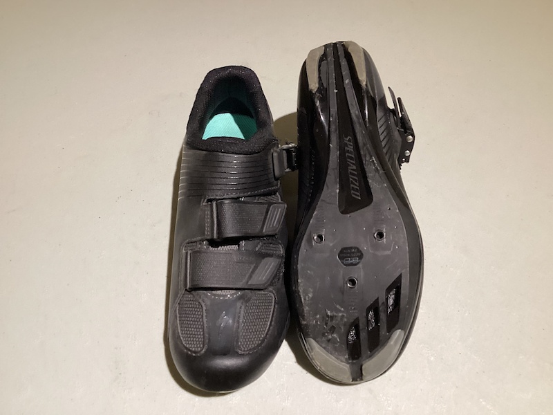 road shoe sale