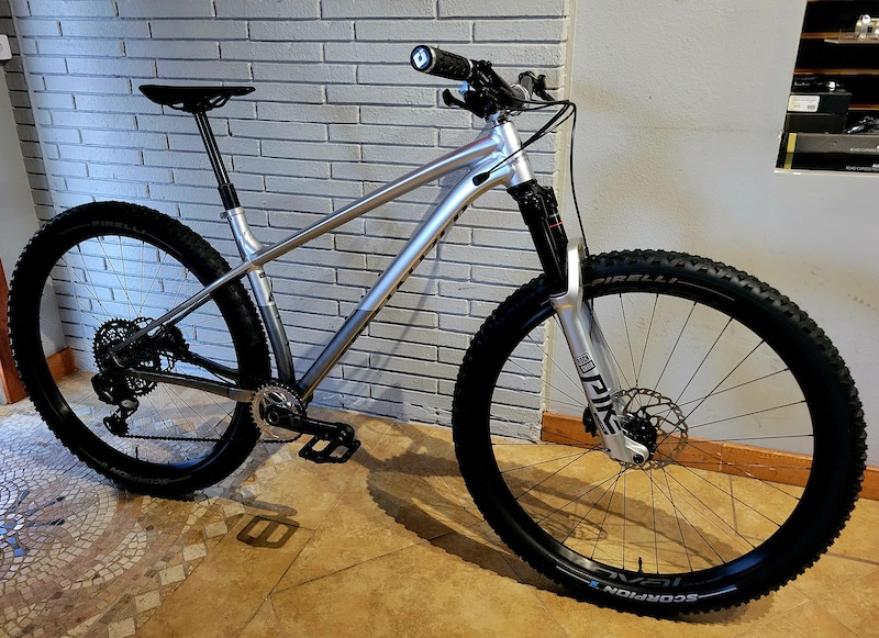 carrera titan full suspension bike