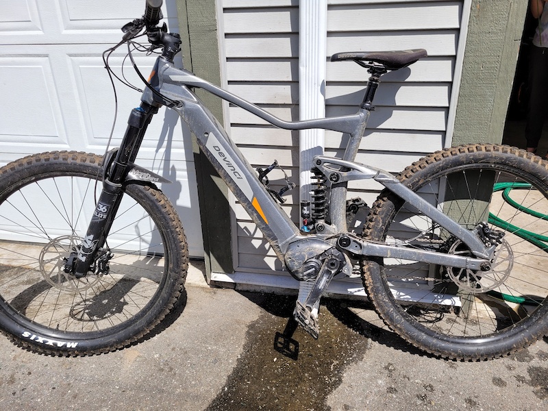 devinci emtb