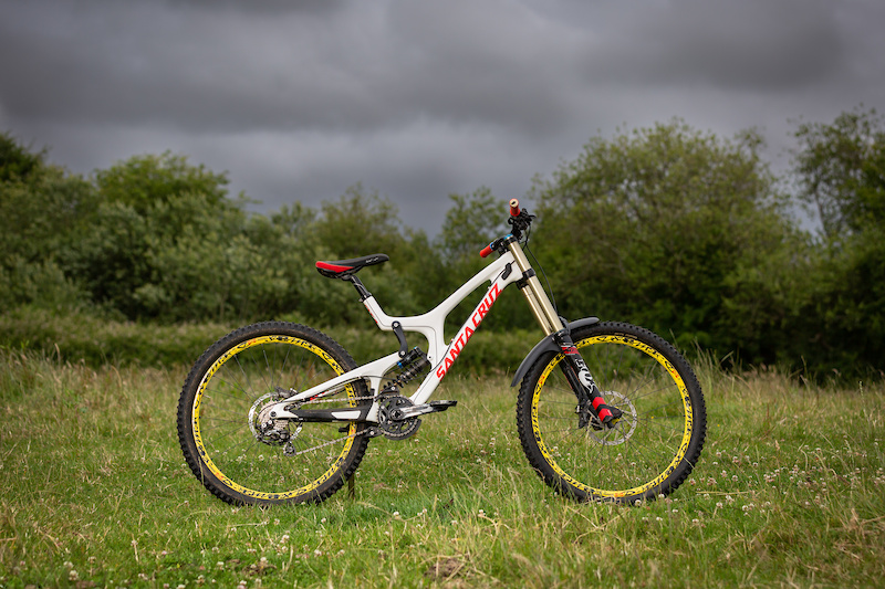 2016 SANTA CRUZ V10 For Sale