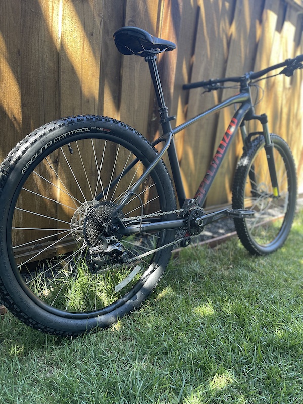 2019 specialized pitch 27.5