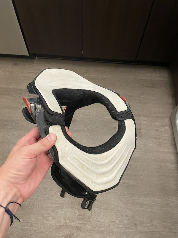 2017 Leatt Neck Brace and Leatt Pro Lite Chest Protector For Sale