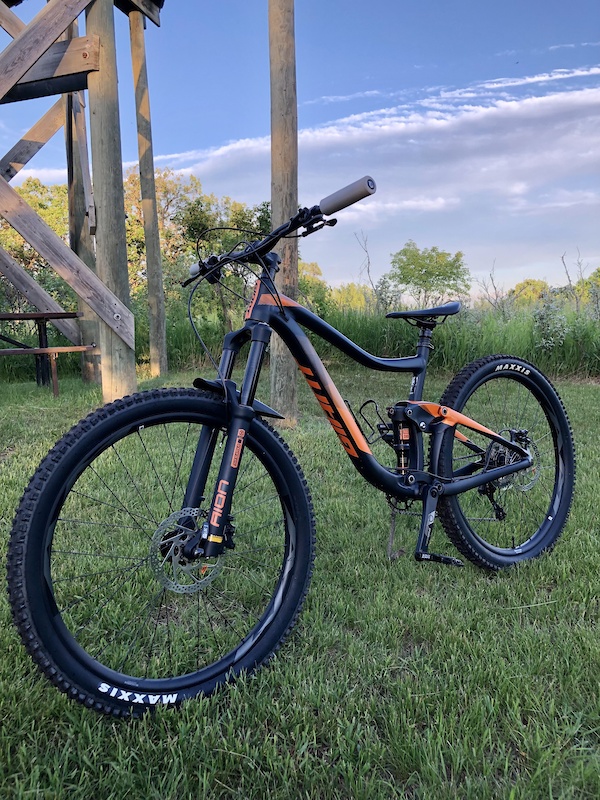 2019 giant trance 3 specs