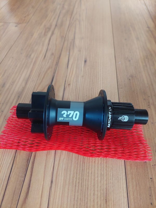2022 Rear hub DT Swiss 370 For Sale