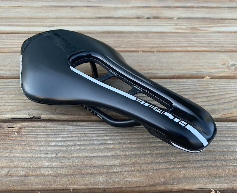 pro stealth hollow rail saddle