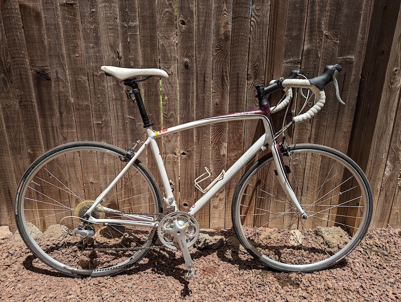 2011 Specialized Dolce women's bike size "XL" or 57 cm For Sale