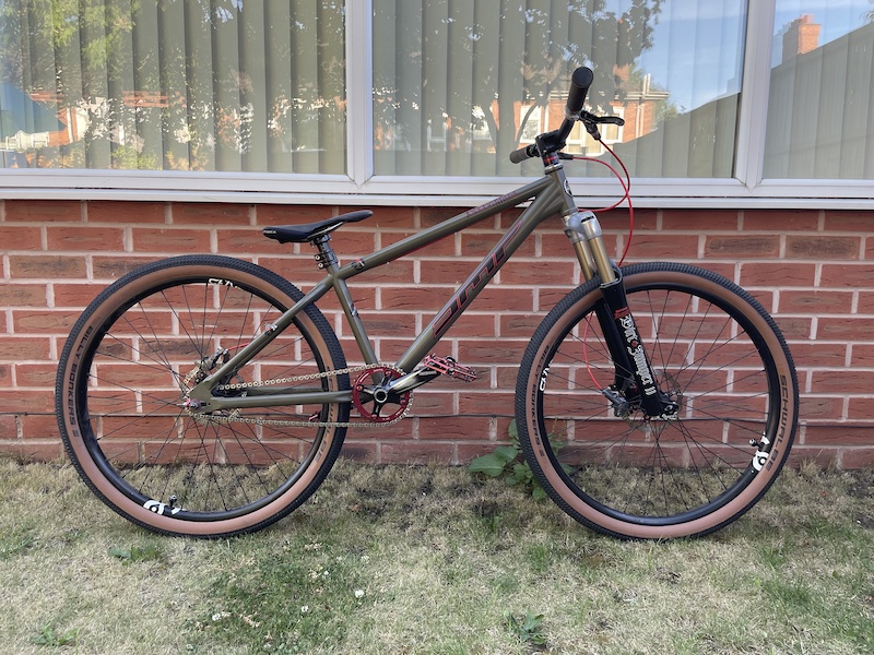 2005 Dmr Rhythm 26” & Dirt jumper II 2003 For Sale