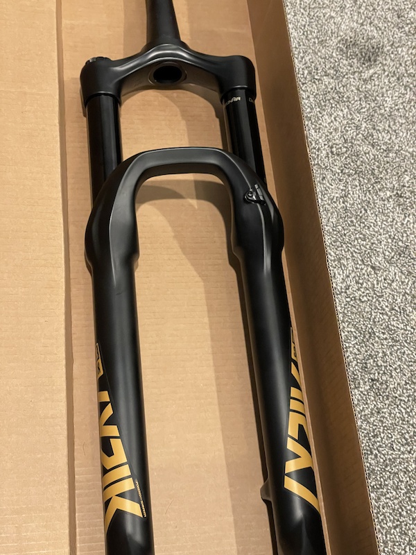 2022 New Rockshox Lyrik Ultimate 160 **Free Shipping** For Sale