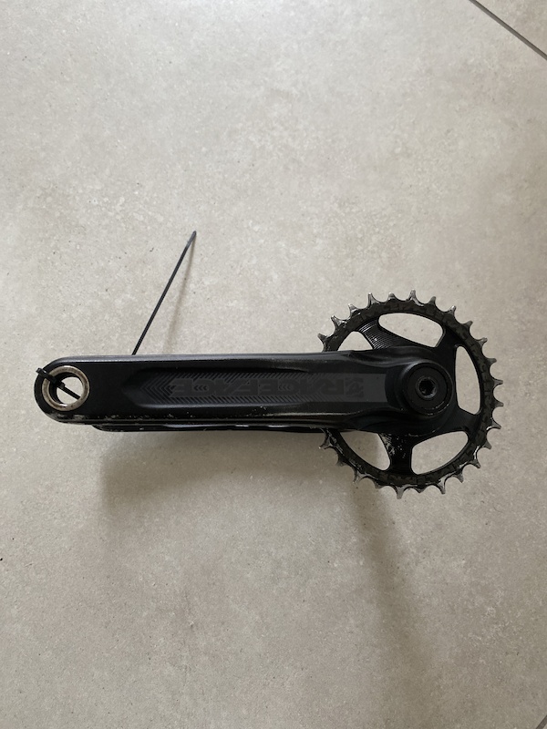 removing race face aeffect cranks