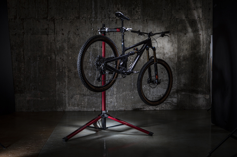Feedback Sports Introduces More Robust Pro Mechanic HD Repair Stand