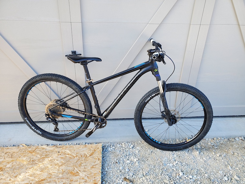 2018 Cannondale Trail 5 size small For Sale