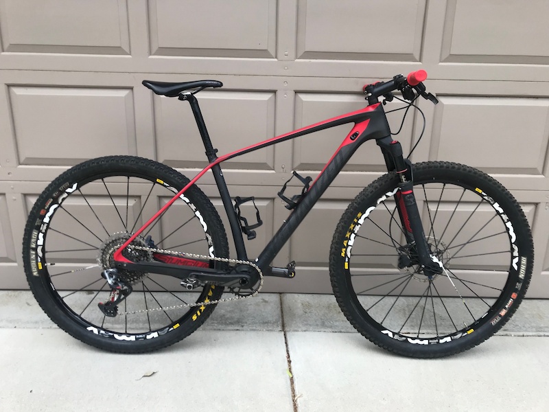 specialized stumpjumper ht expert carbon