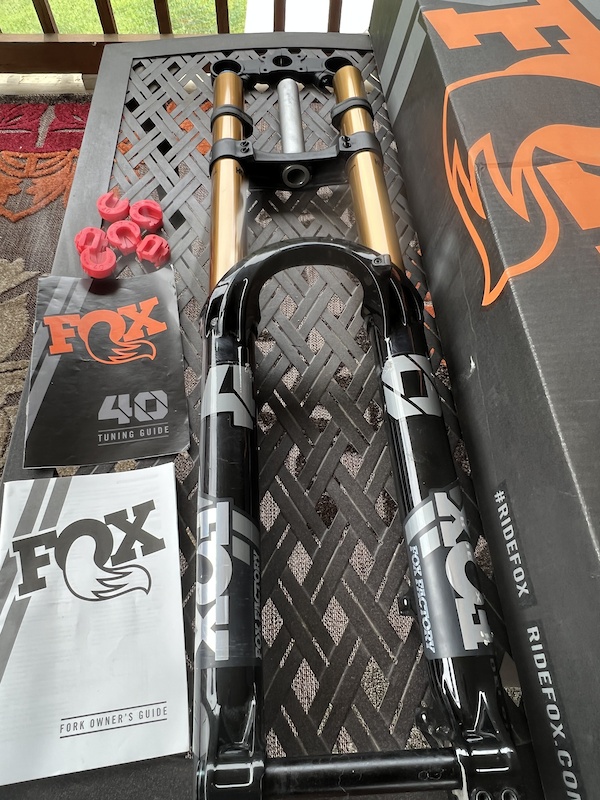 2022 Fox Factory 40 Black 27.5 For Sale