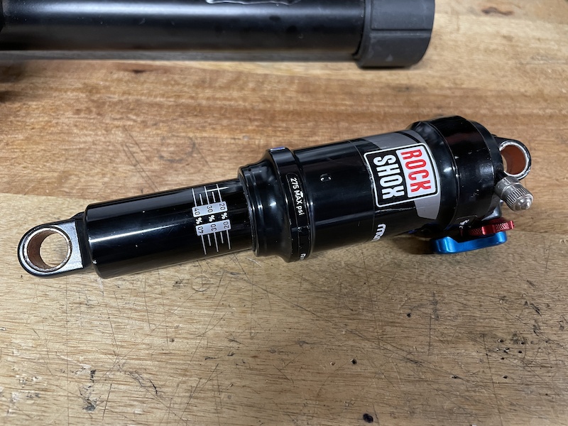 RockShox Monarch RT air rear shock lockout 184x44mm For Sale
