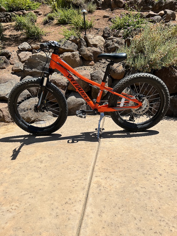 Specialized riprock hot sale 20 orange