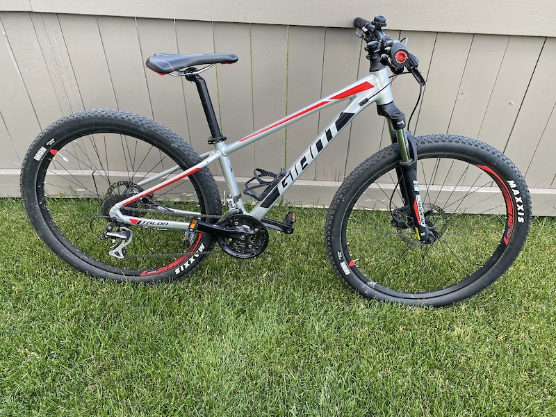 giant talon xs