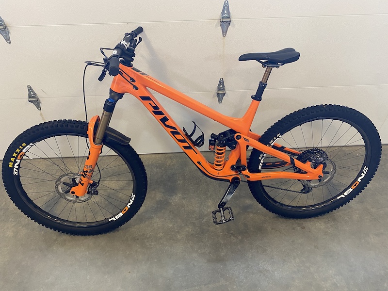 2022 Pivot Firebird 29 For Sale