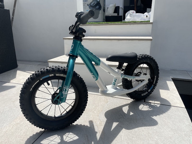 commencal balance bike