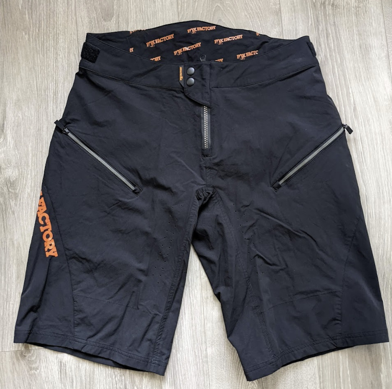 Fox Hightail Shorts Size Large For Sale